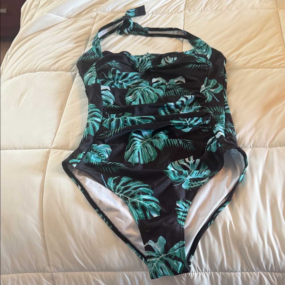 Tropical Leaf Print Halter Swimsuit